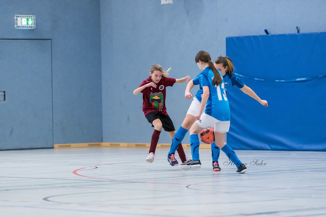 Bild 343 - wCJ Futsalmeisterschaft Runde 1